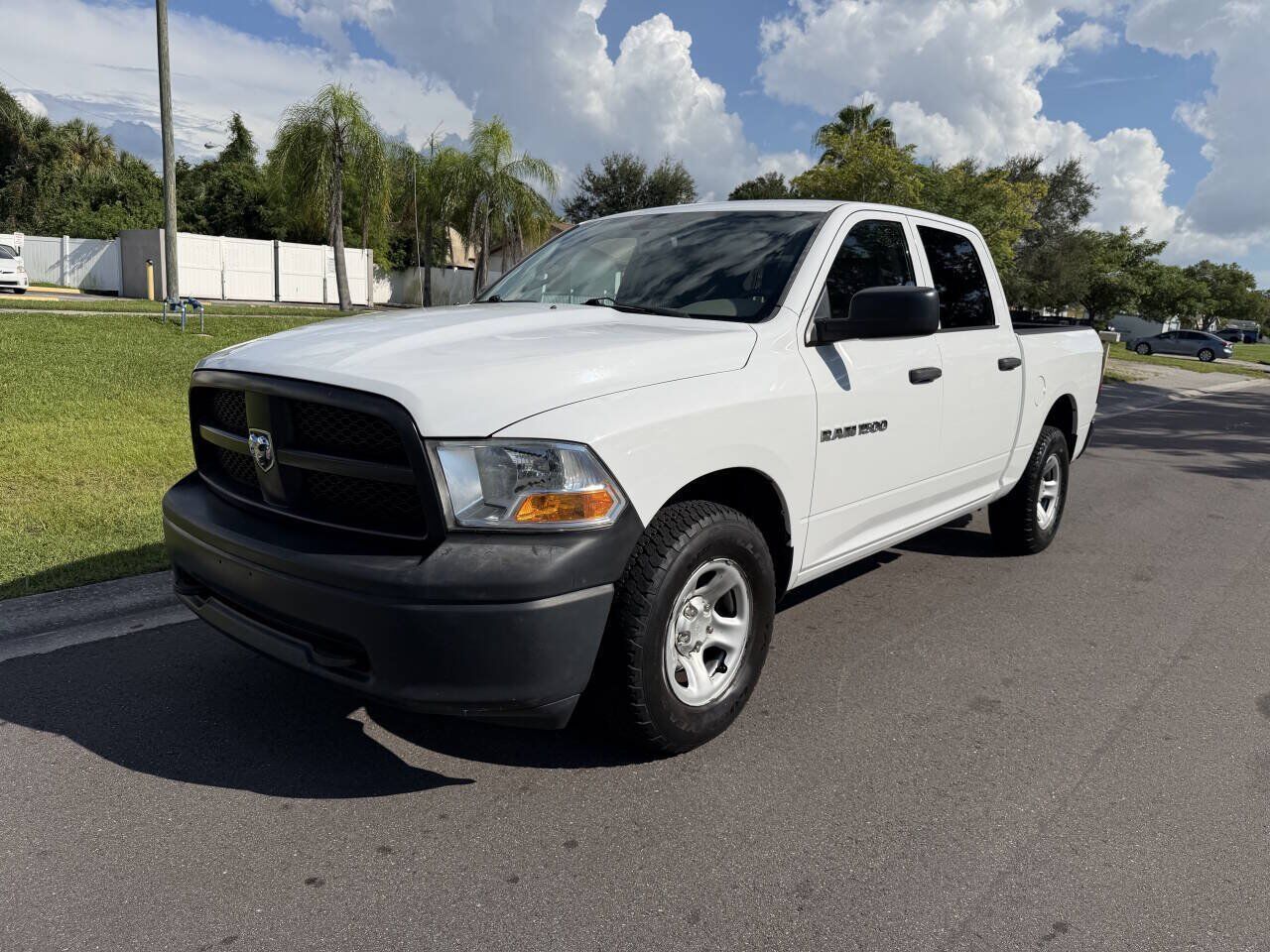 2012 DODGE Ram