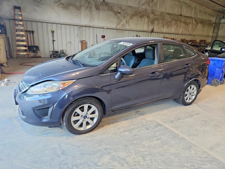 2012 FORD Fiesta