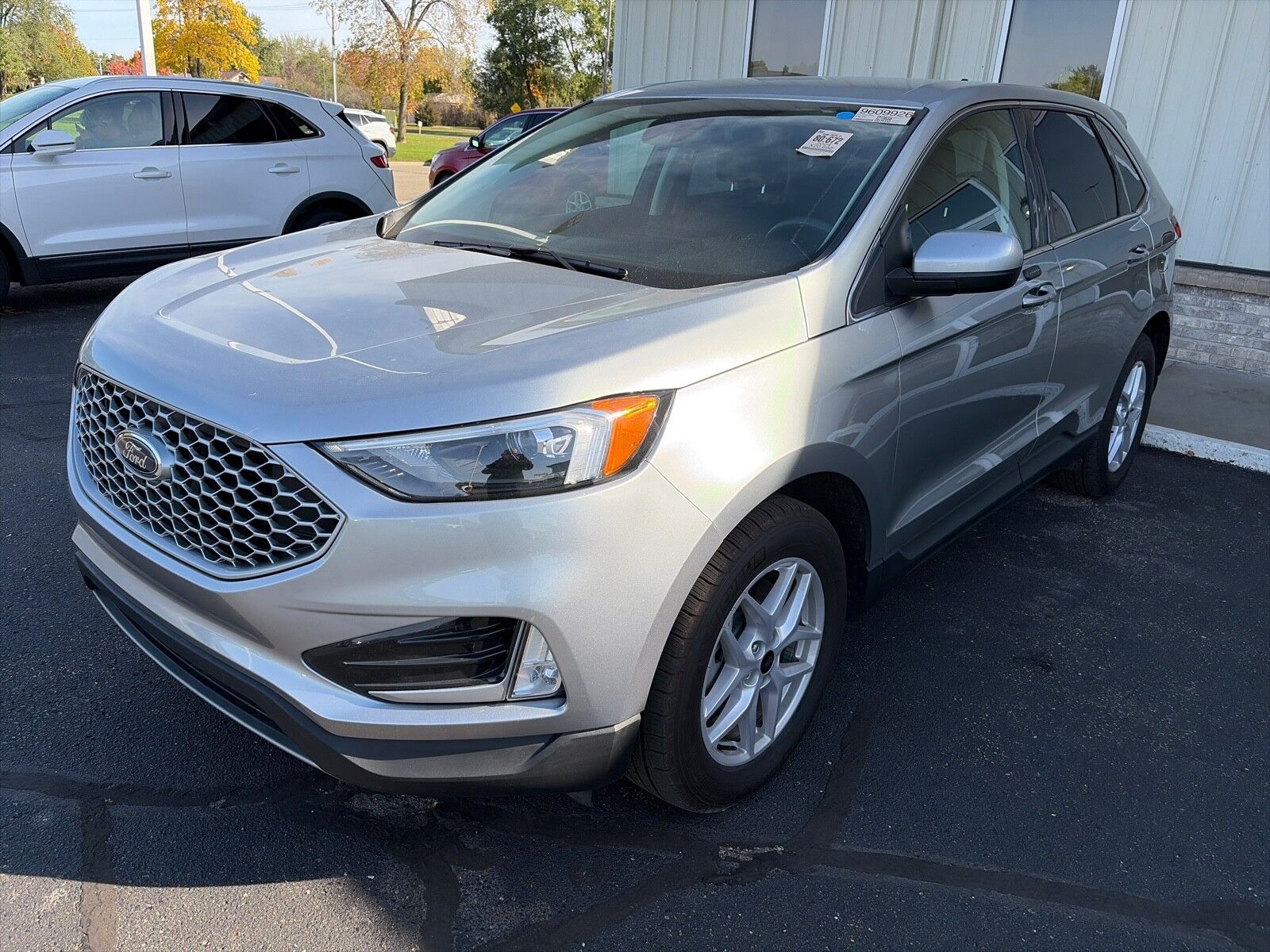 2024 FORD Edge