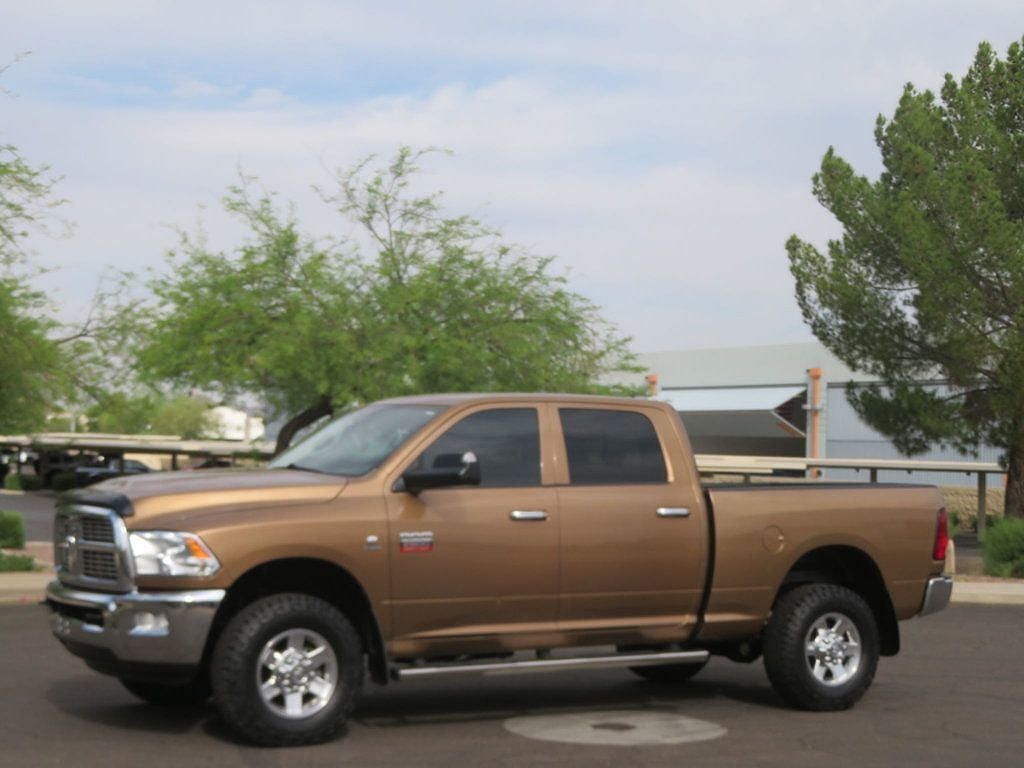 2011 DODGE Ram