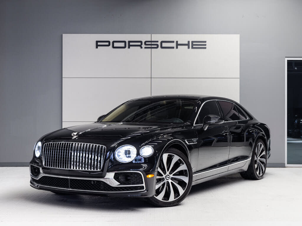 2022 BENTLEY Flying Spur