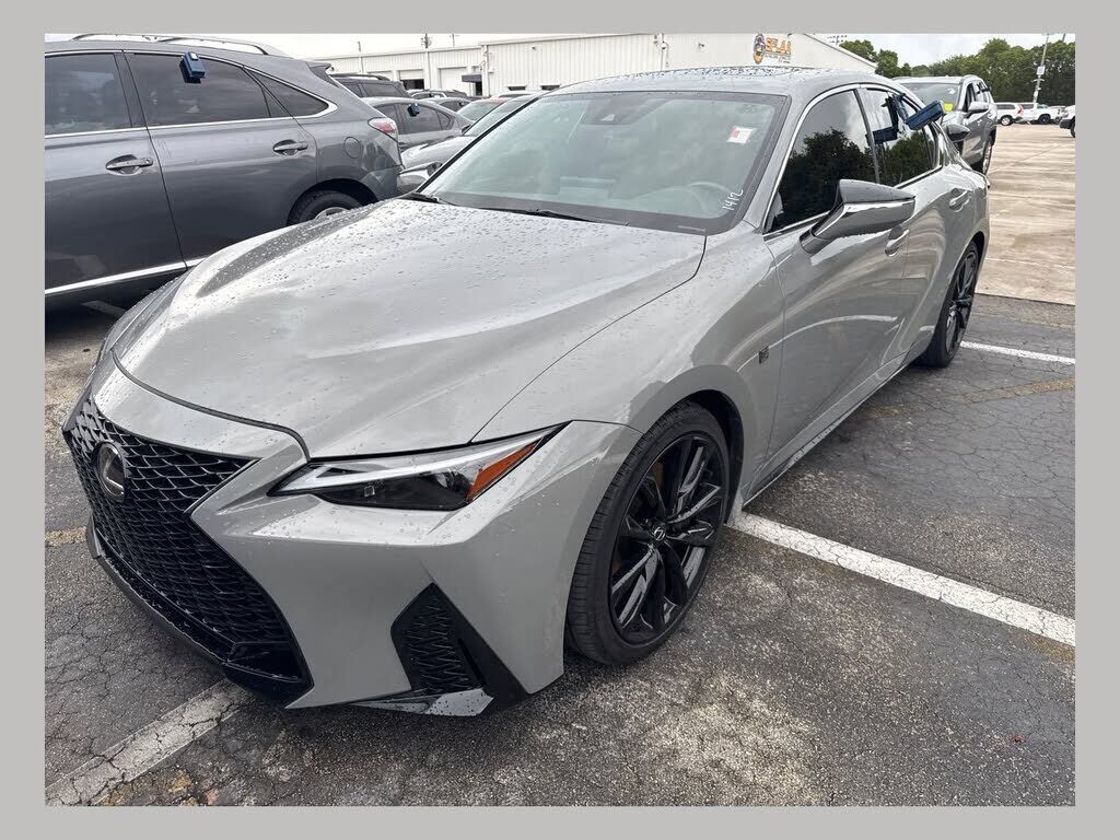 2025 LEXUS IS