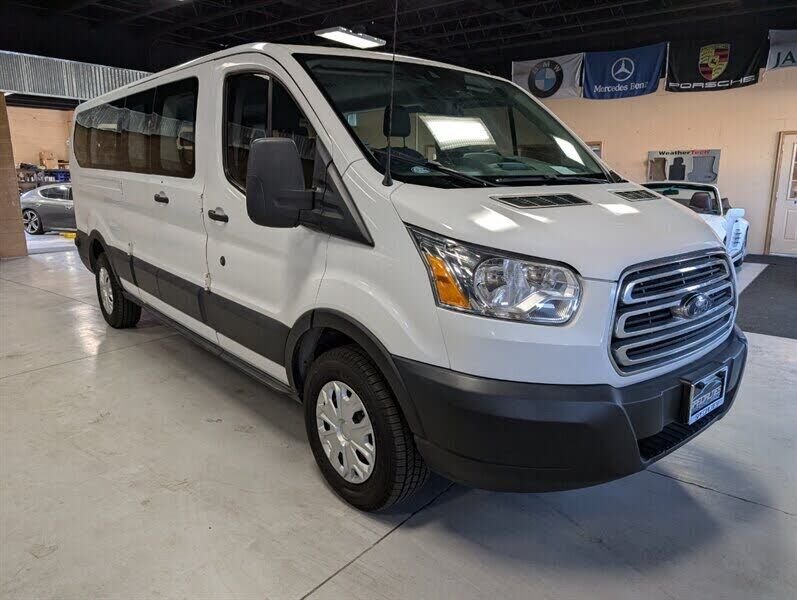 2019 FORD Transit