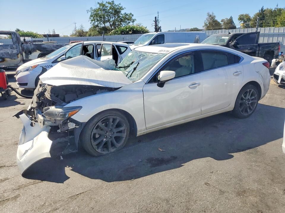 2016 MAZDA Mazda6