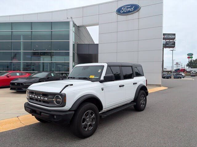2024 FORD Bronco