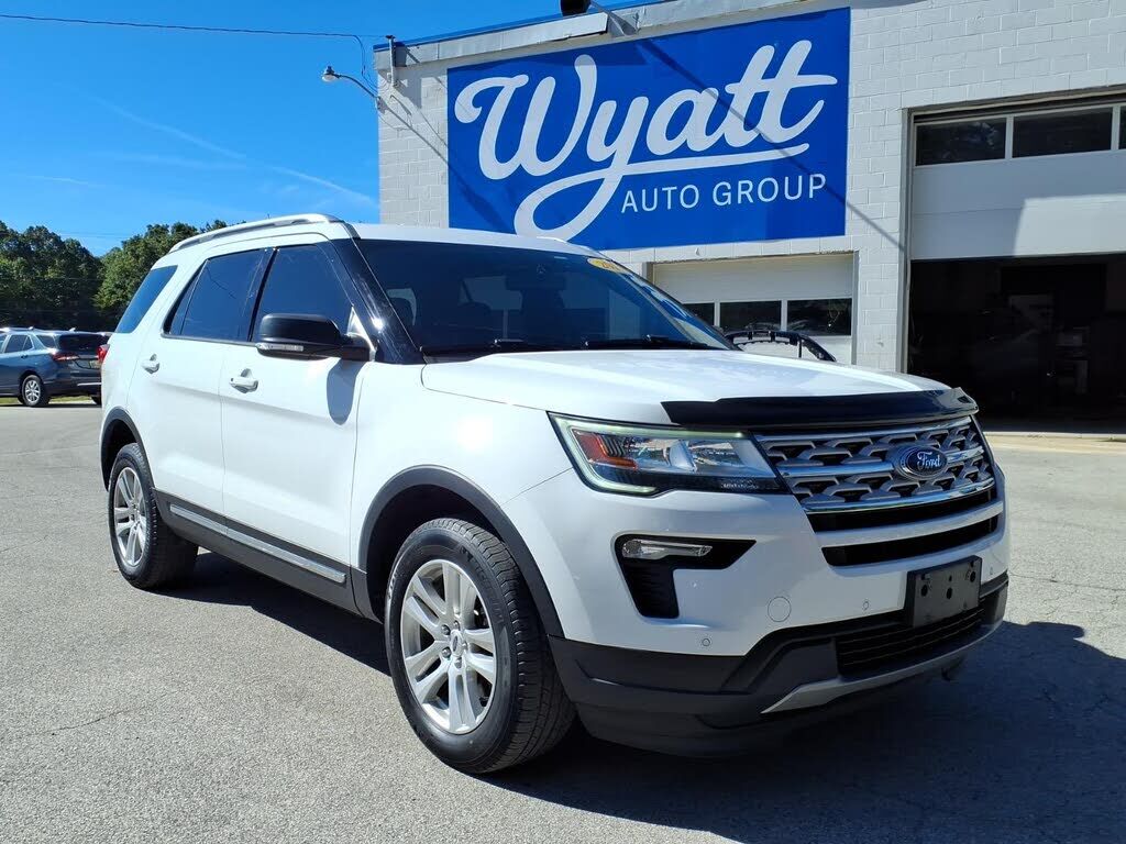 2019 FORD Explorer