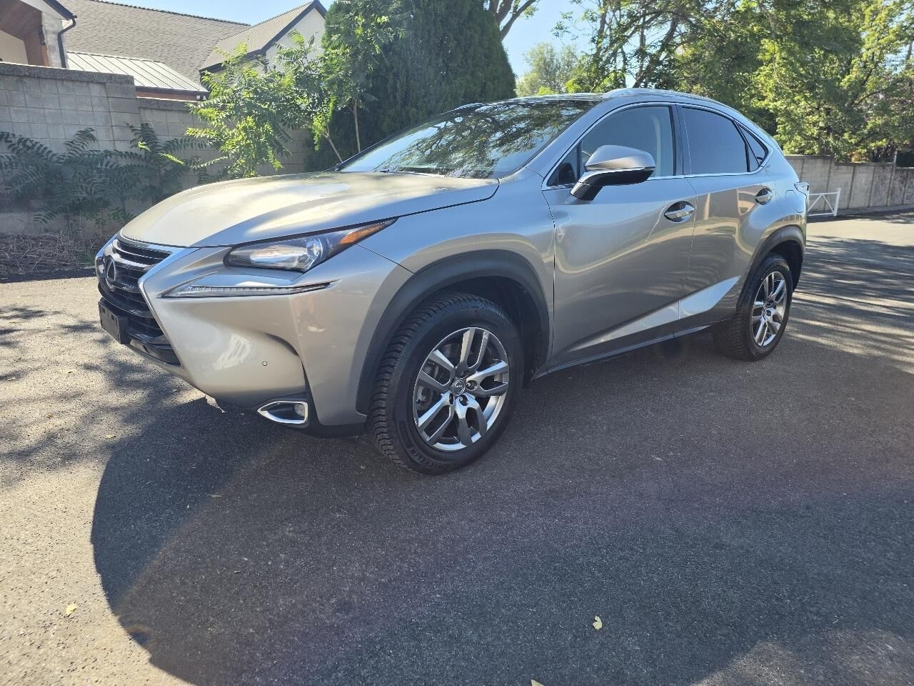 2016 LEXUS NX