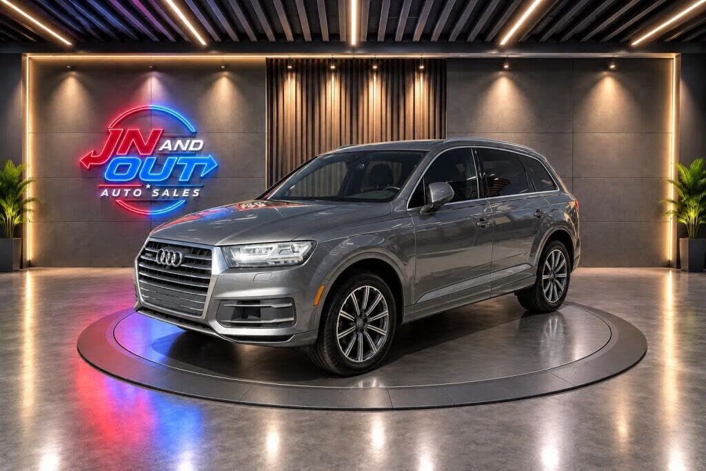 2017 AUDI Q7