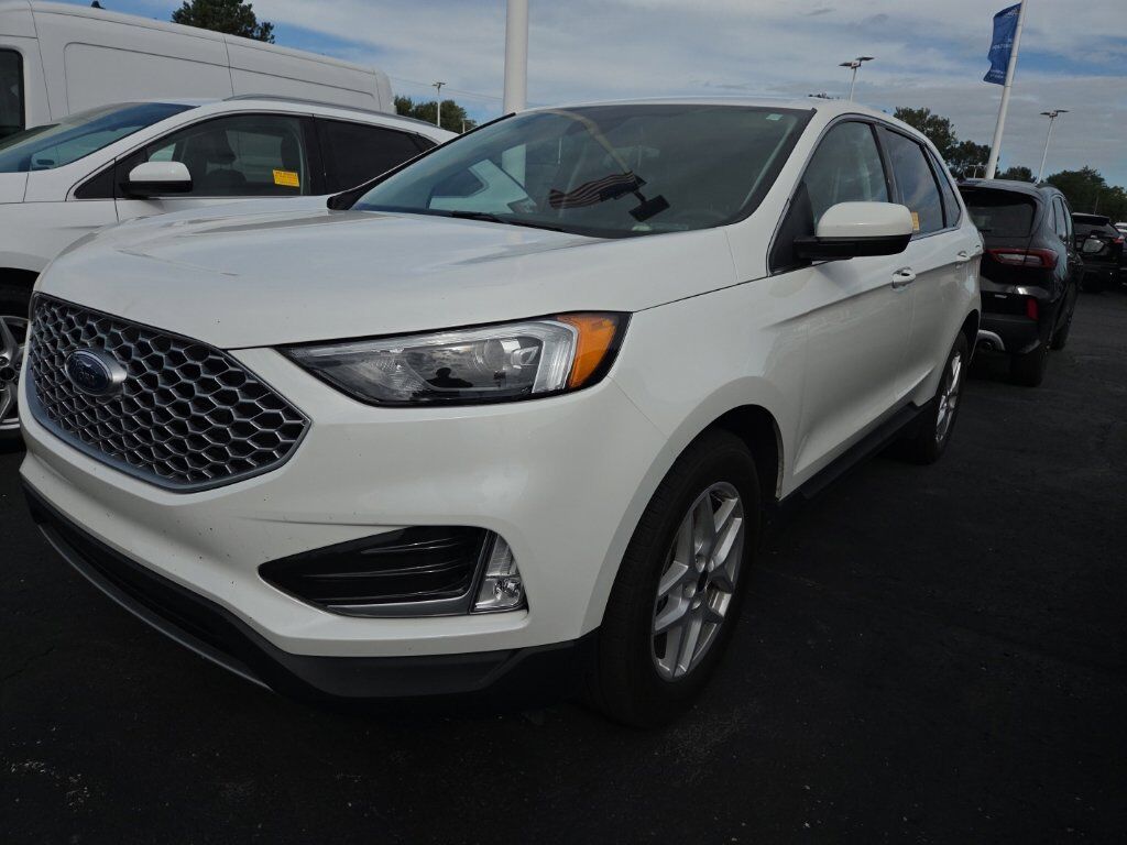 2024 FORD Edge