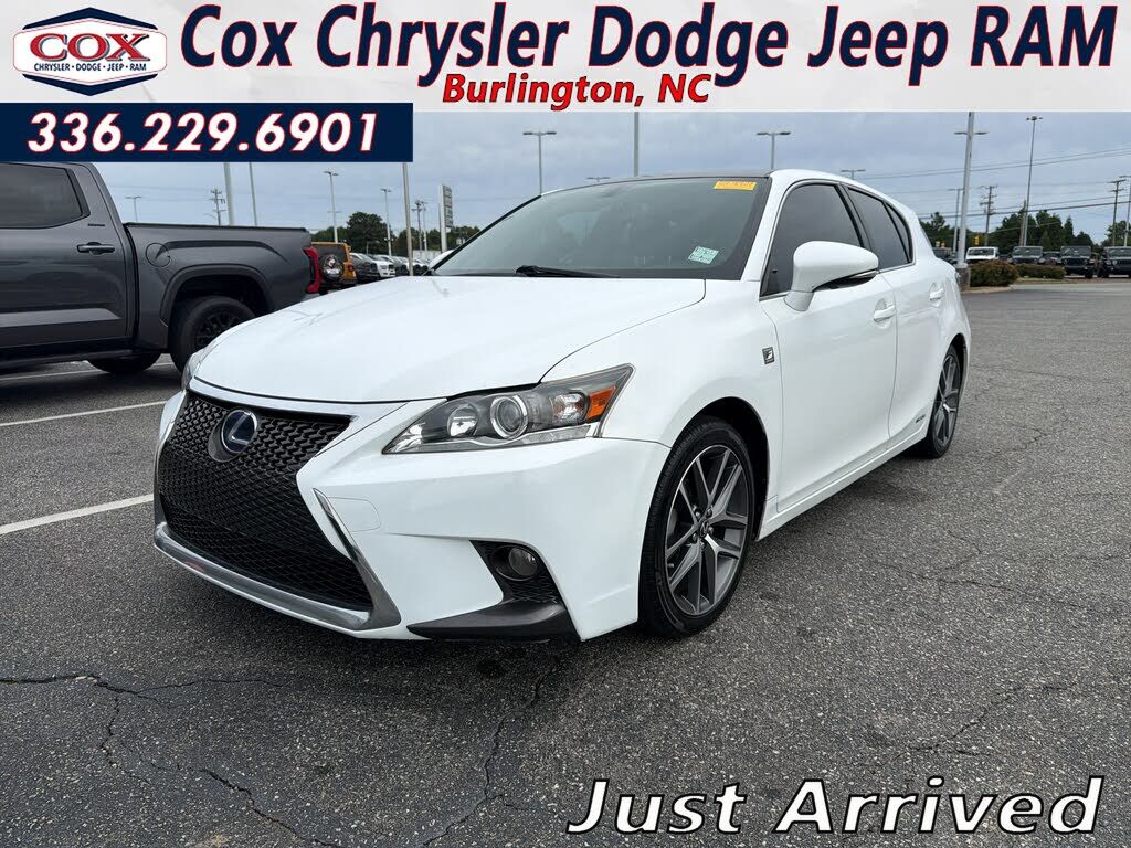 2017 LEXUS CT