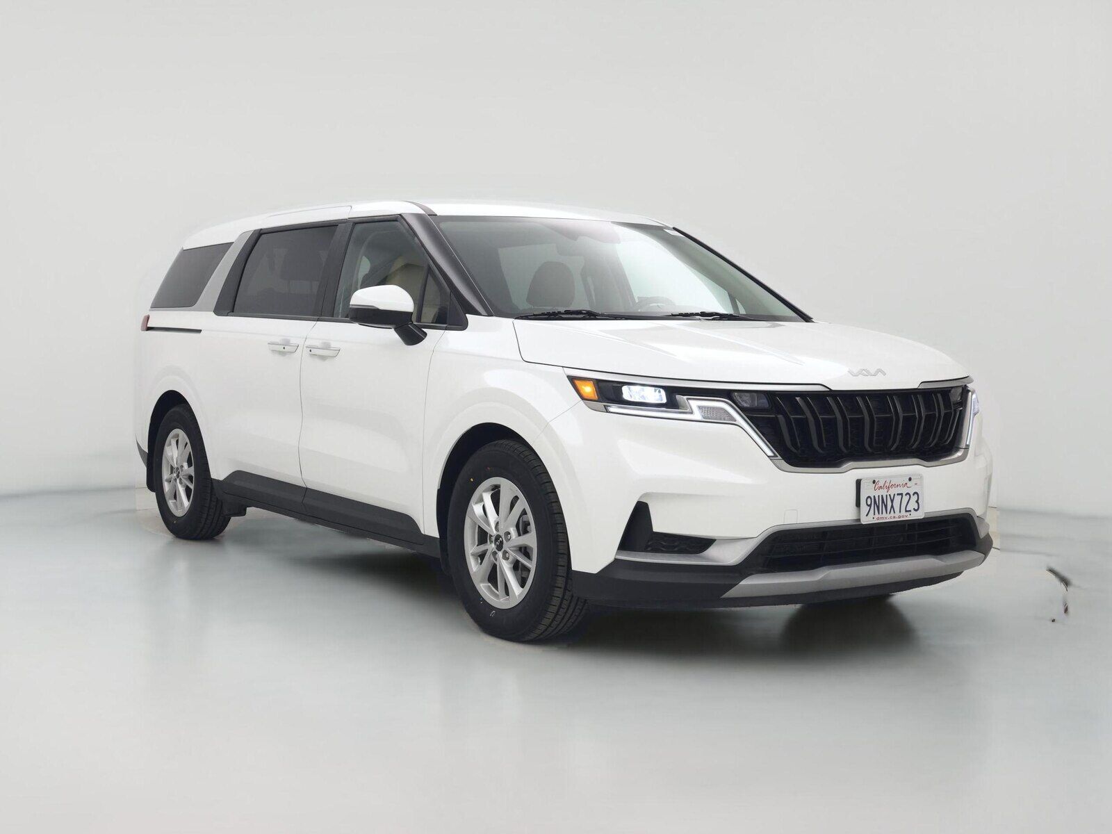 2024 KIA Carnival
