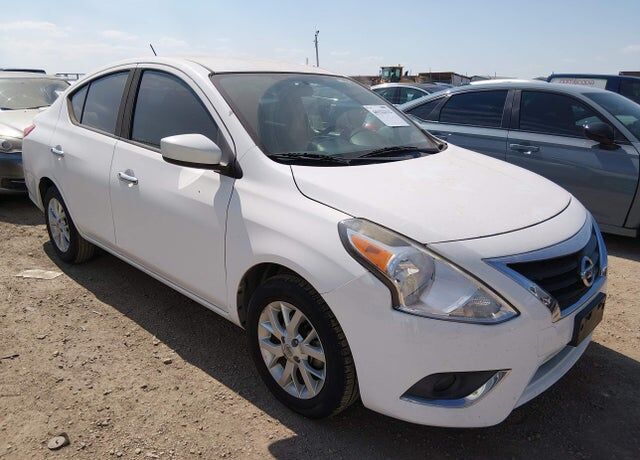 2018 NISSAN Versa
