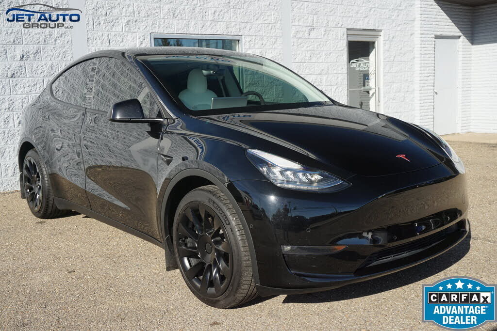 2021 TESLA Model Y