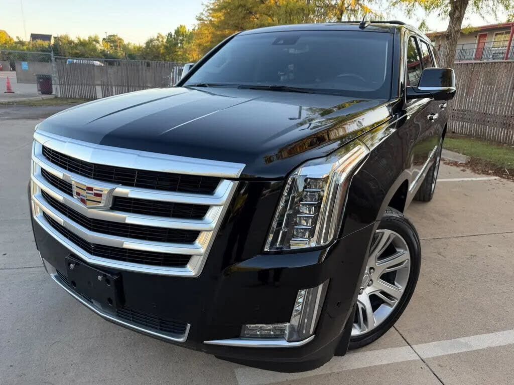 2018 CADILLAC Escalade