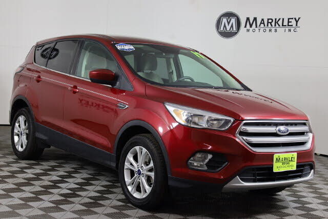 2017 FORD Escape