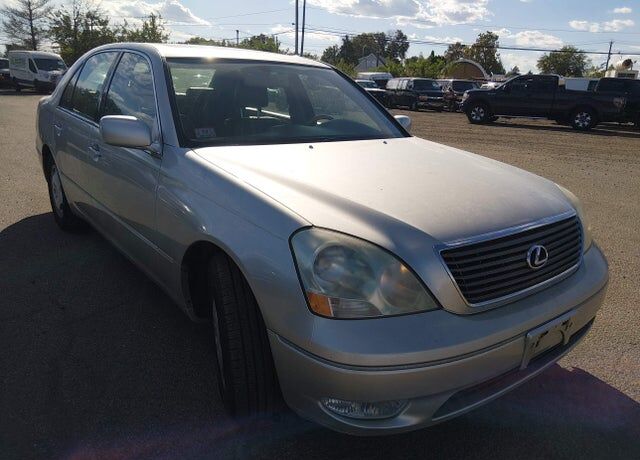 2001 LEXUS LS