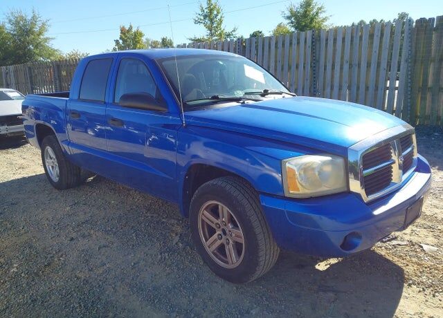 2007 DODGE Dakota
