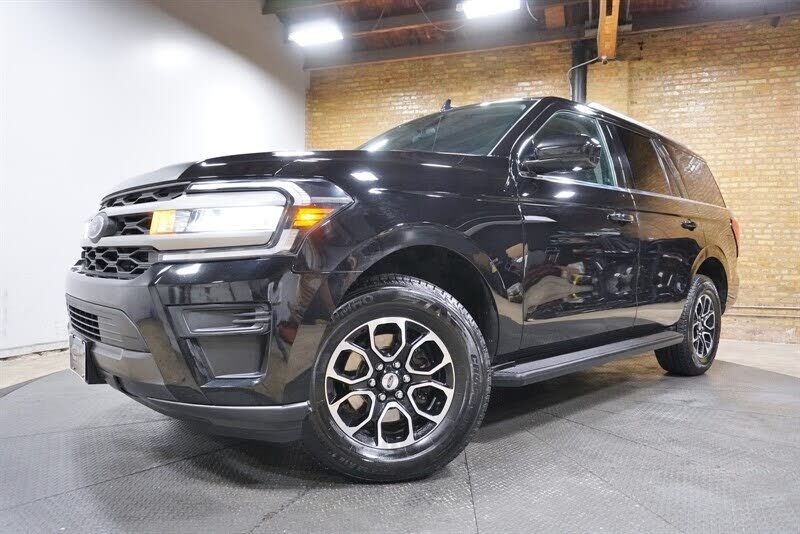2022 FORD Expedition