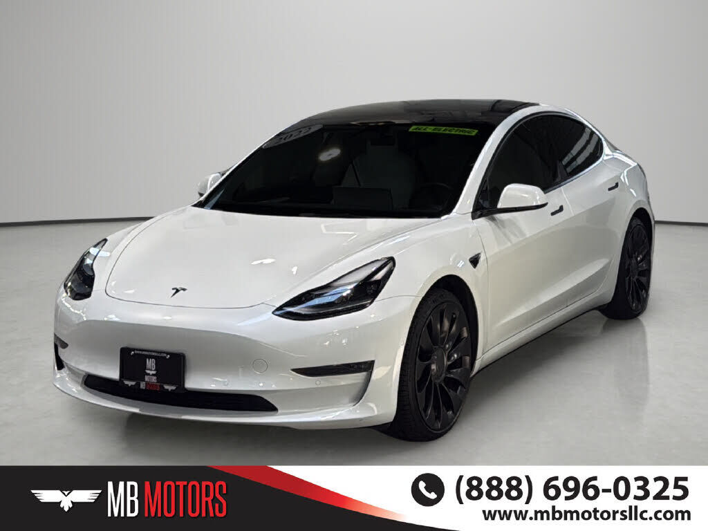 2022 TESLA Model 3