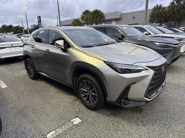 2022 LEXUS NX