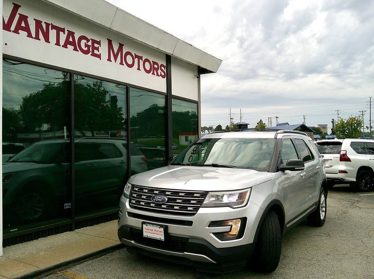 2016 FORD Explorer