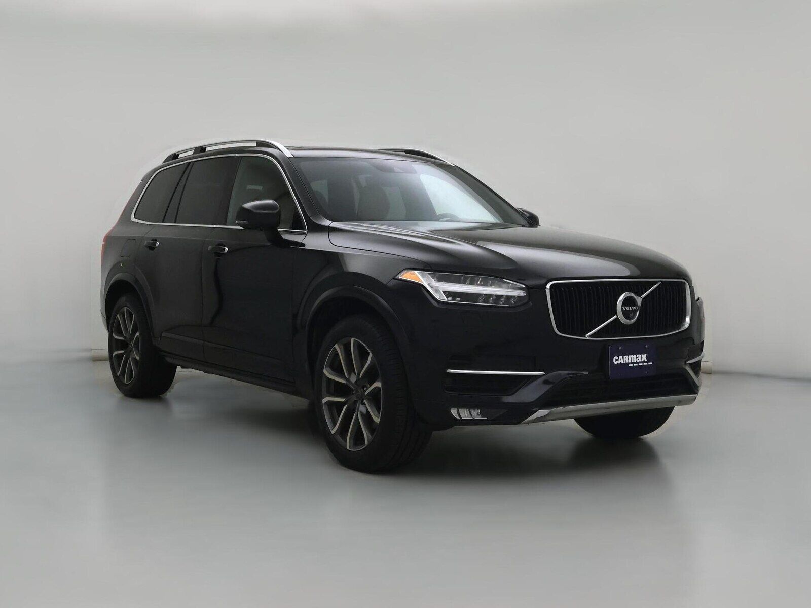 2017 VOLVO XC90