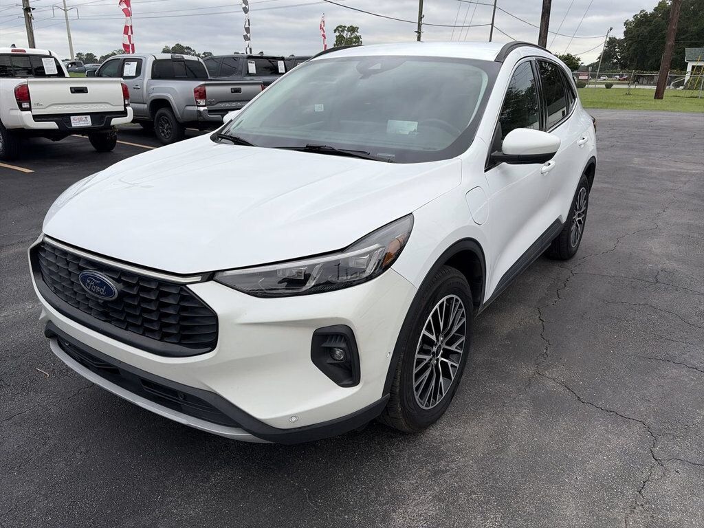 2023 FORD Escape