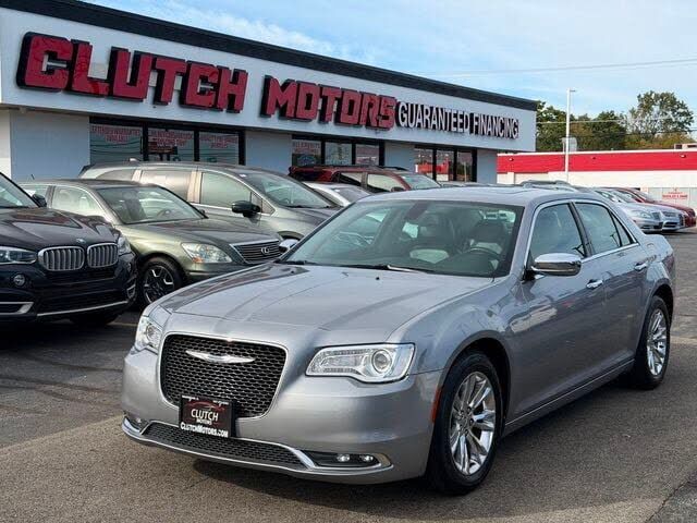 2017 CHRYSLER 300