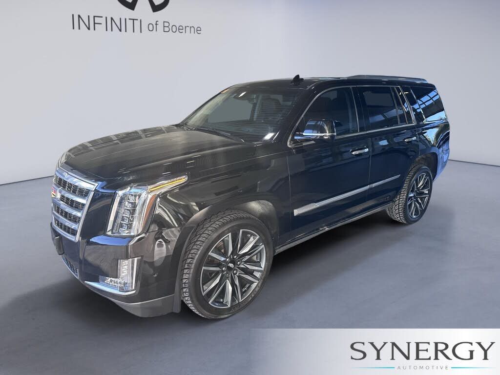 2017 CADILLAC Escalade
