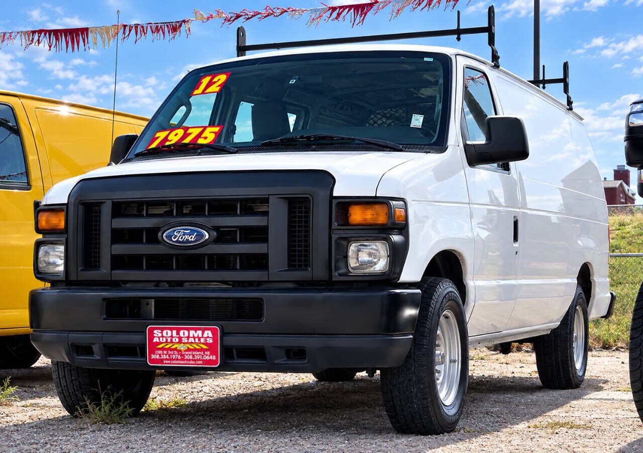 2012 FORD E-250