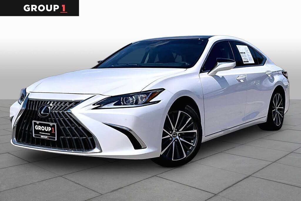 2023 LEXUS ES