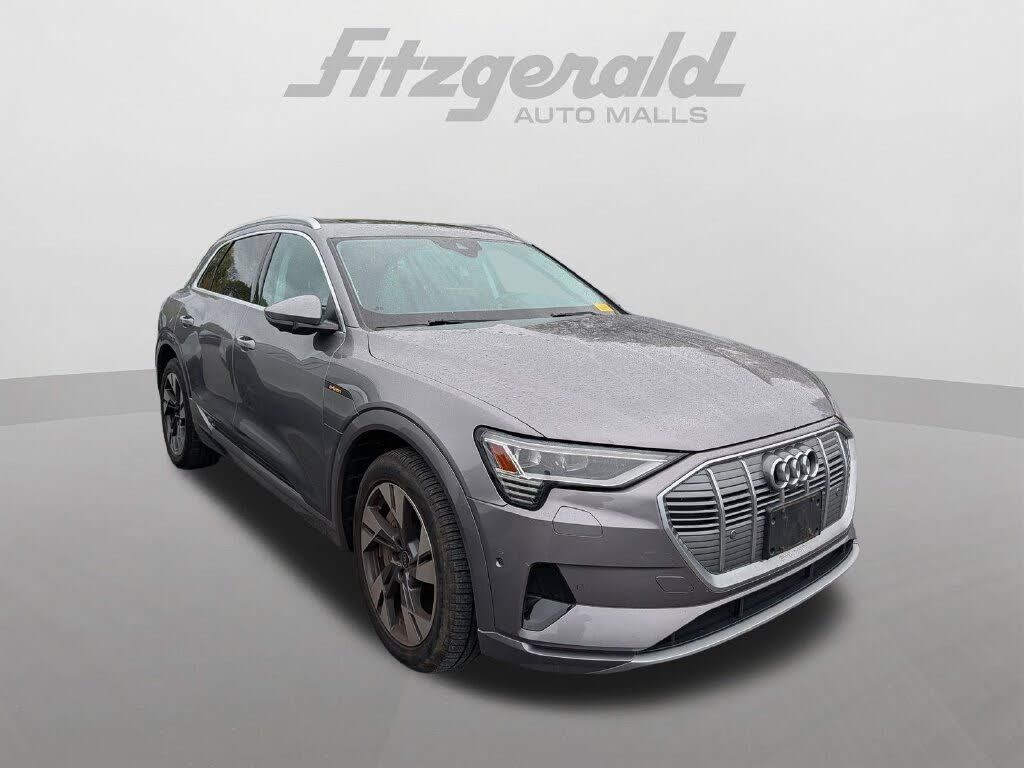 2021 AUDI e-tron