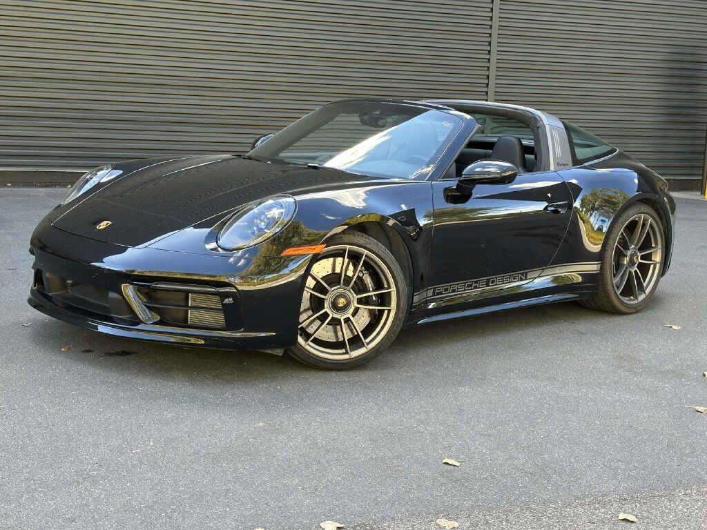 2023 PORSCHE 911