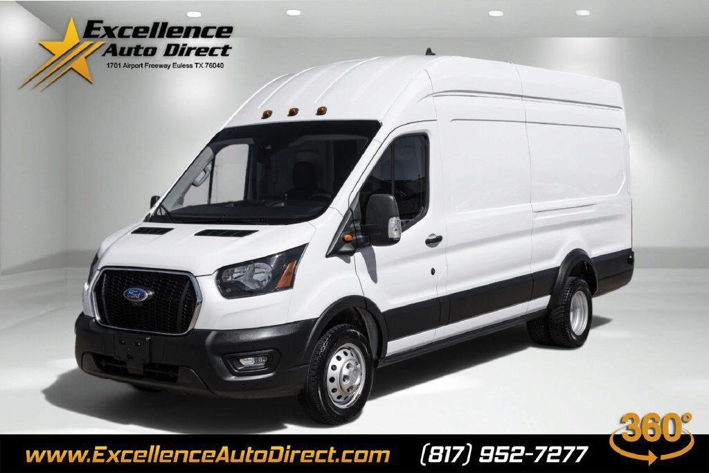 2022 FORD Transit