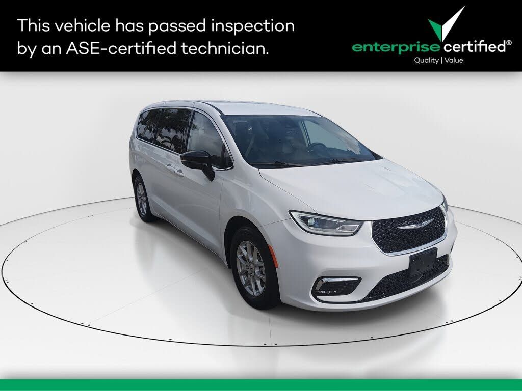 2024 CHRYSLER Pacifica
