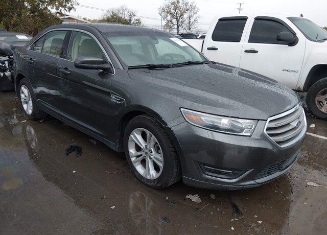 2015 FORD Taurus