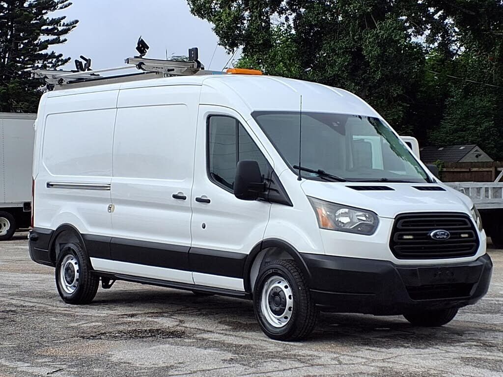 2019 FORD Transit
