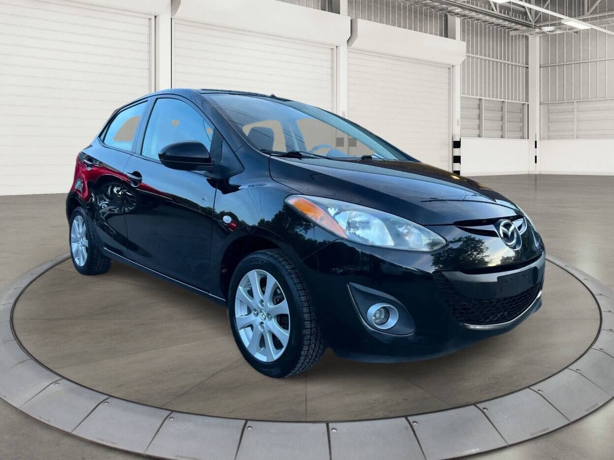 2011 MAZDA Mazda2