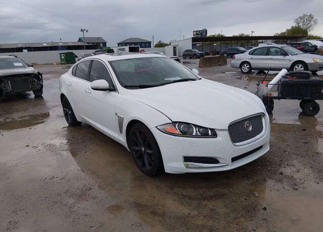 2015 JAGUAR XF