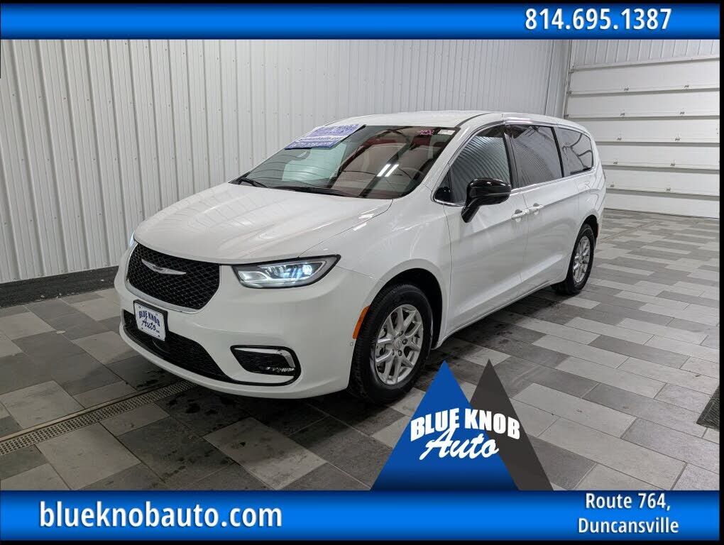 2026 CHRYSLER Pacifica