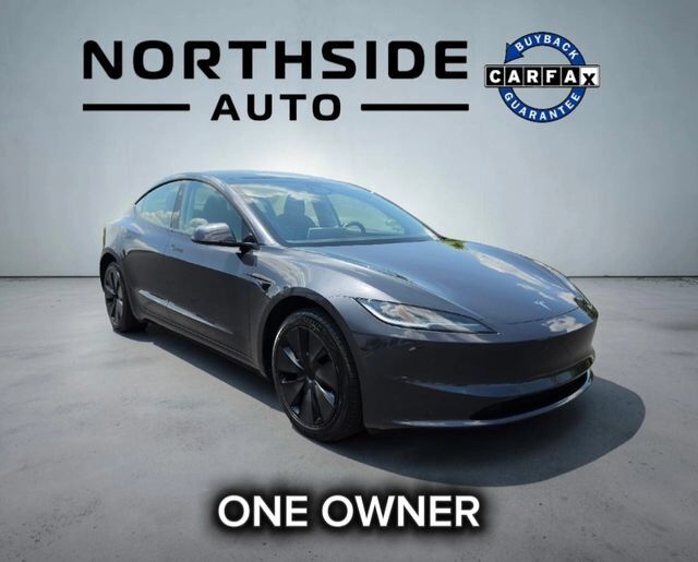 2025 TESLA Model 3