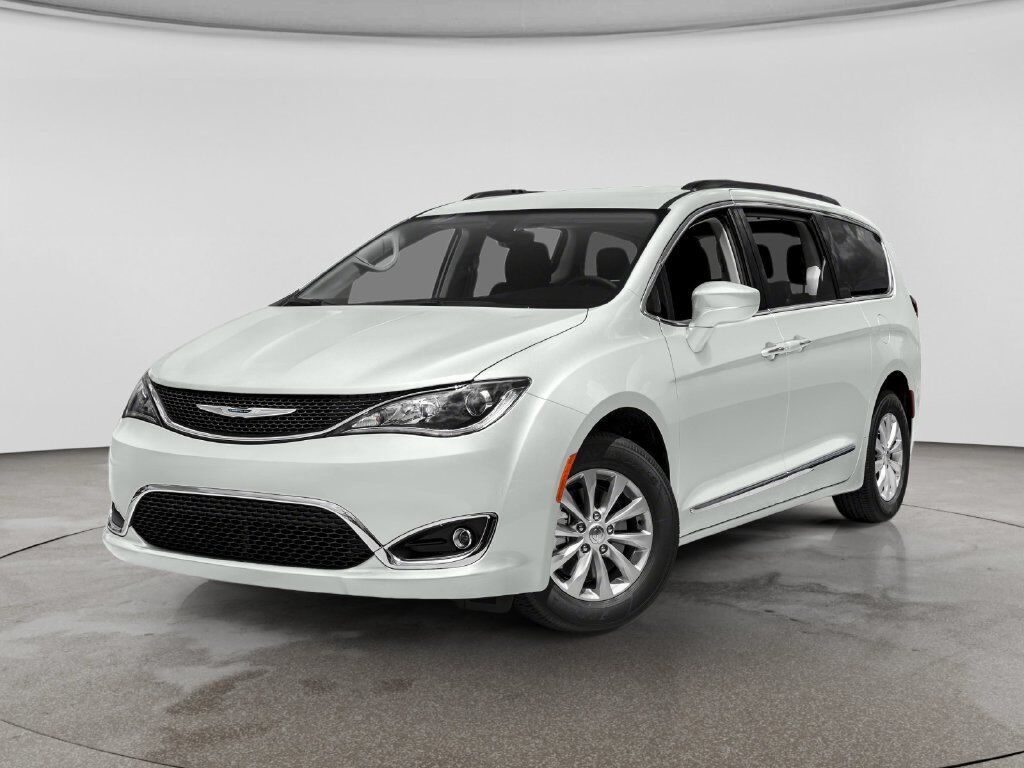 2019 CHRYSLER Pacifica