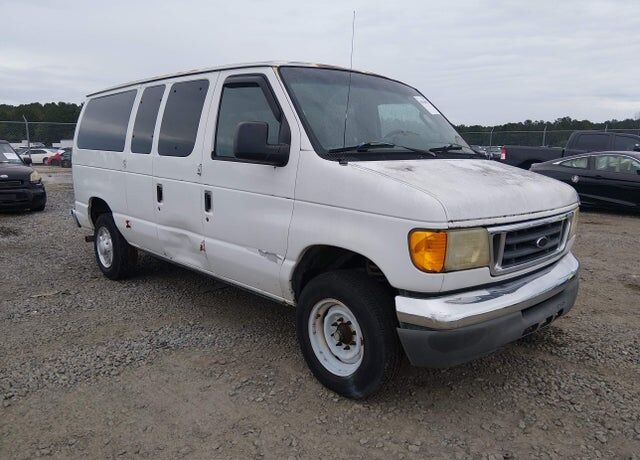 2006 FORD E-350