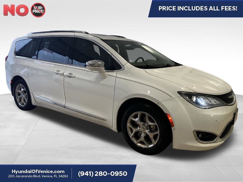 2017 CHRYSLER Pacifica