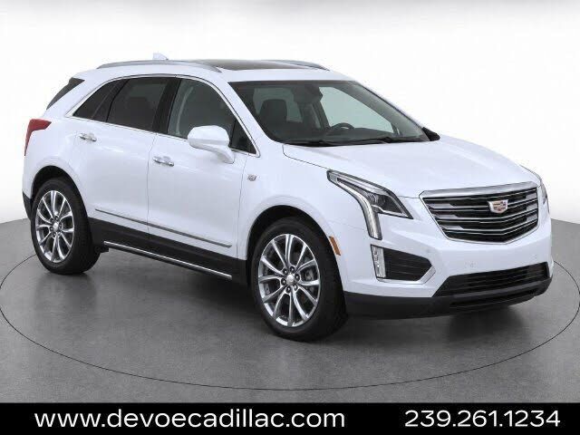 2017 CADILLAC XT5
