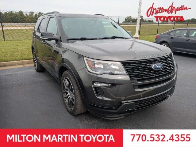 2018 FORD Explorer