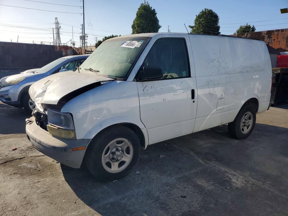 2004 CHEVROLET Astro Van