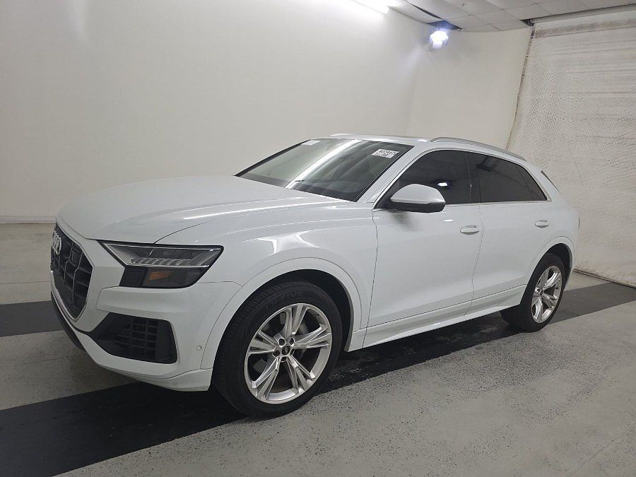 2023 AUDI Q8