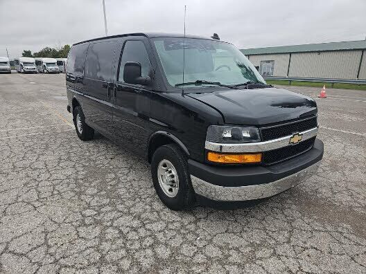 2019 CHEVROLET Express