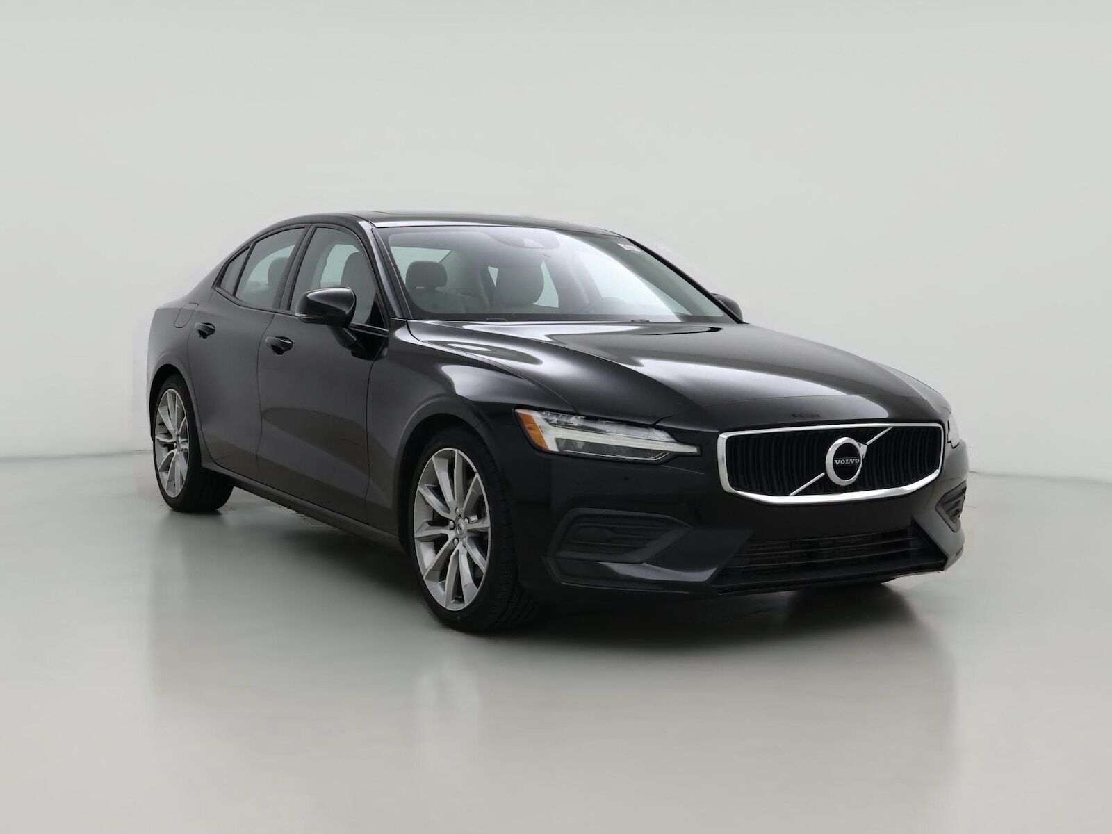 2019 VOLVO S60
